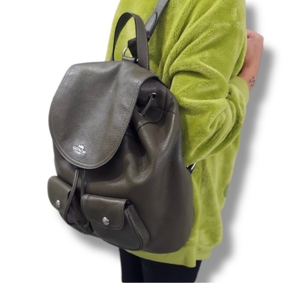 Coach 6145 Pennie Leather backpack NWOT work bag sage color - Picture 11 of 11
